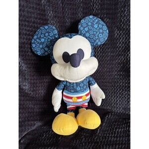 Disney Year of The Mouse Collector Plush - Captain Mickey Mouse August